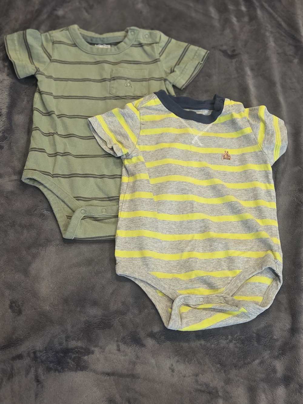 babyGap 12-18M Striped Bodysuit Set